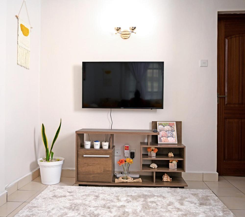 Furnished 1 Bedroom Apartment In Nairobi. 15 Mins To Cbd. Free Wi-Fi & Parking Dış mekan fotoğraf