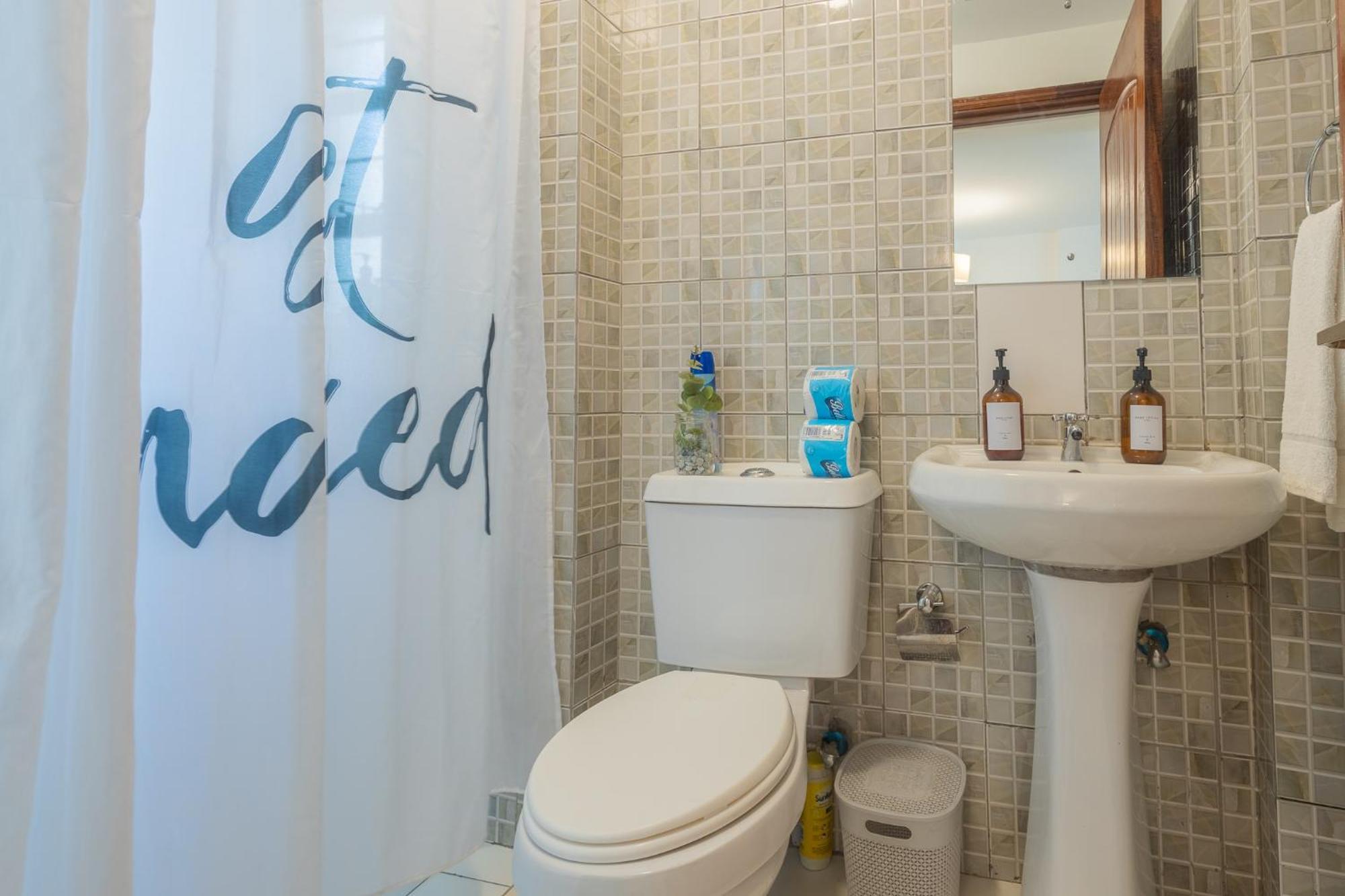 Furnished 1 Bedroom Apartment In Nairobi. 15 Mins To Cbd. Free Wi-Fi & Parking Dış mekan fotoğraf